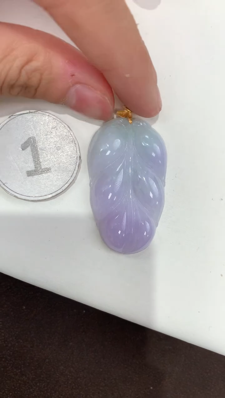 颈饰18K金镶嵌翡翠天然缅甸A货翡翠