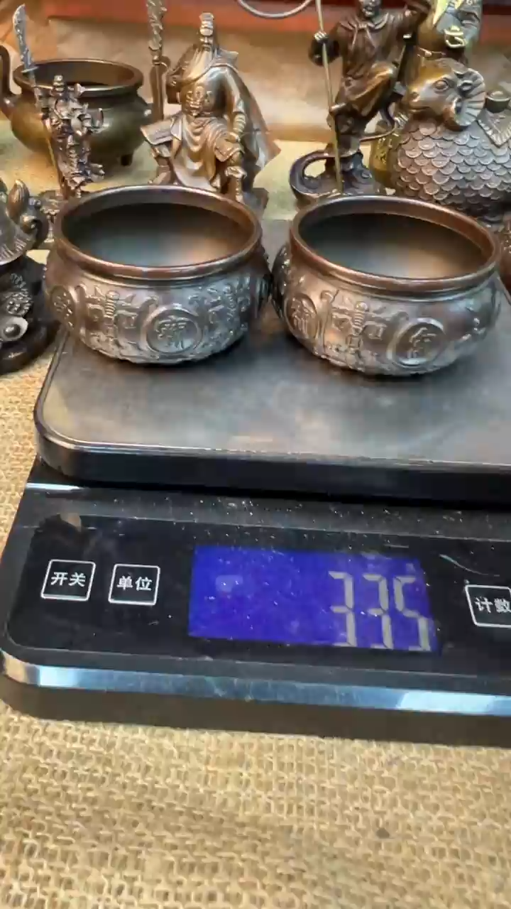容兴古铜容兴古铜一对