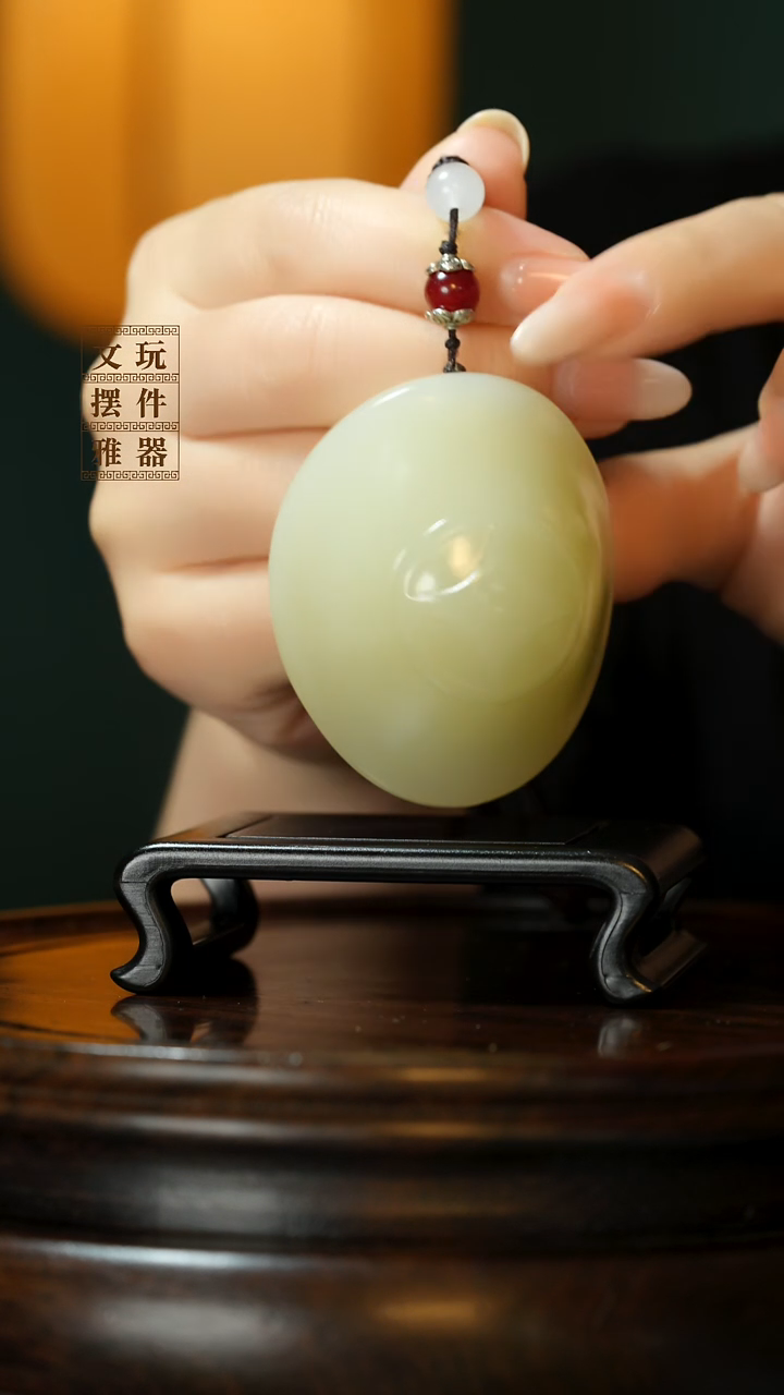 玉《富甲天下》手把件摆件