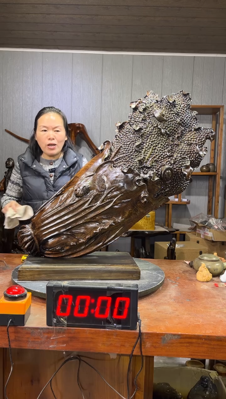 金丝楠乌木纳百财摆件