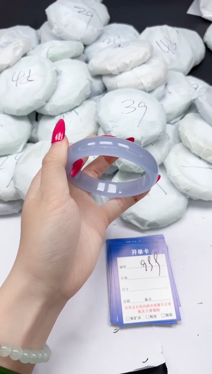 未镶嵌手镯石英质玉a99/58