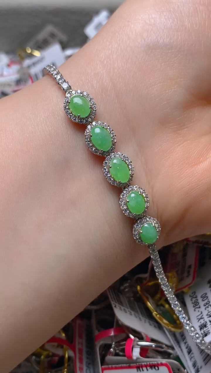 银S925镶嵌戒指翡翠百内无证书