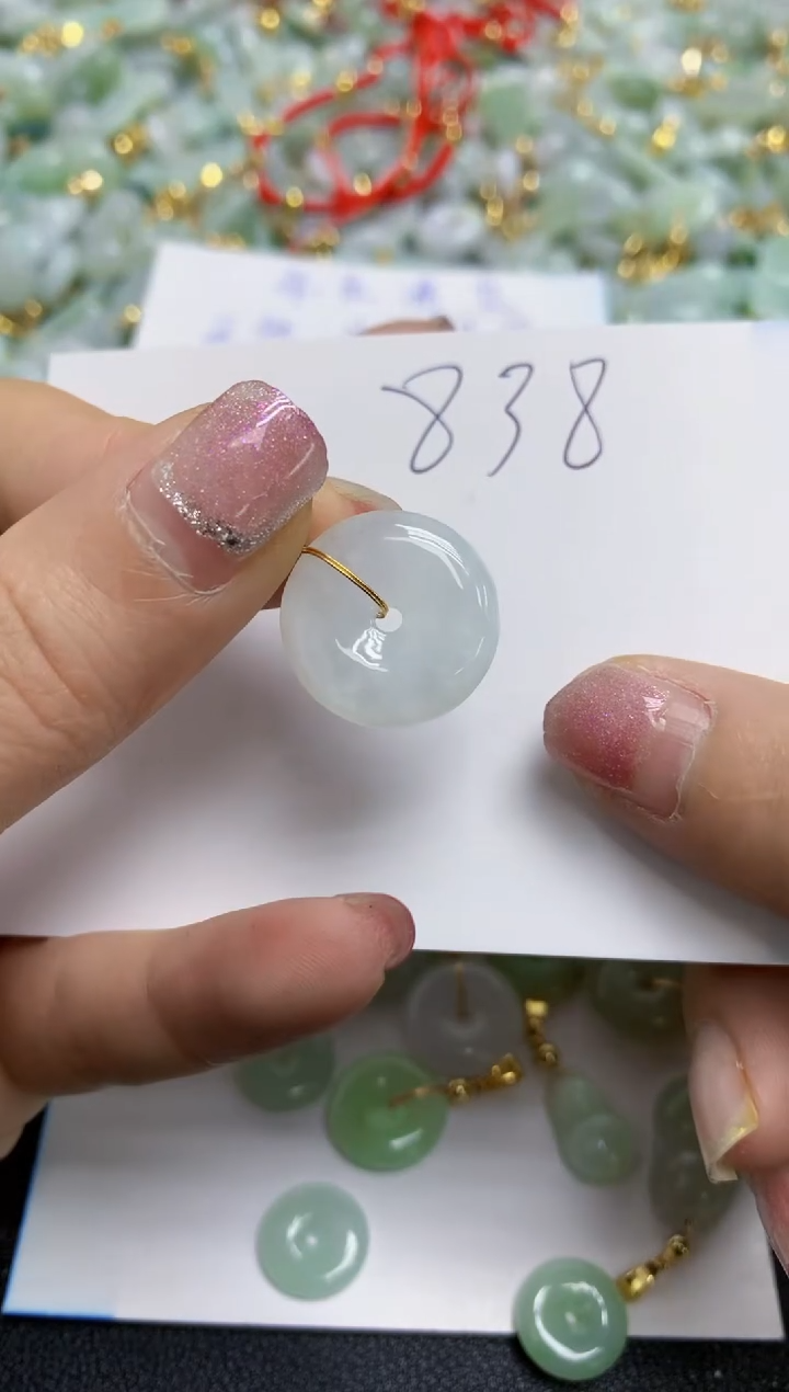 【闪购商品】翡翠颈饰合金天然翡翠A货