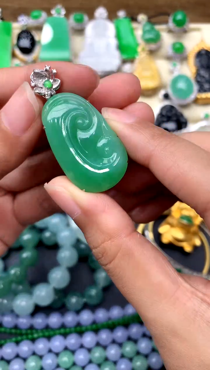 【闪购商品】翡翠颈饰18K金镶嵌291-中国好珍宝