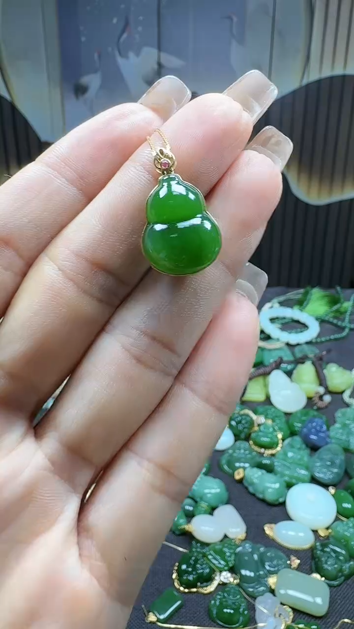 和田玉18K金镶嵌挂件1
