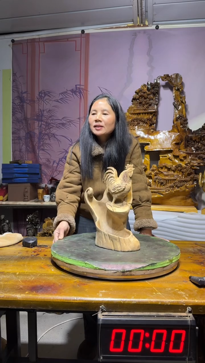 金丝楠0****9金丝楠木雕刻摆件