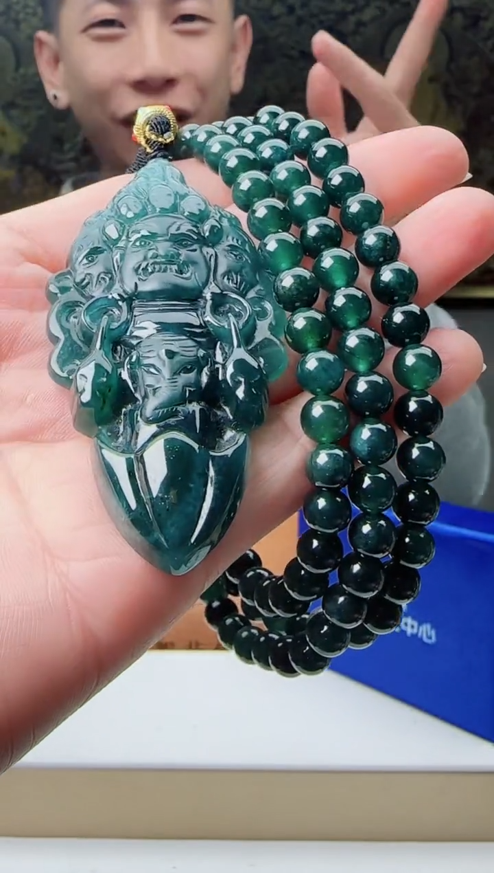 【闪购商品】翡翠颈饰未镶嵌1111111111