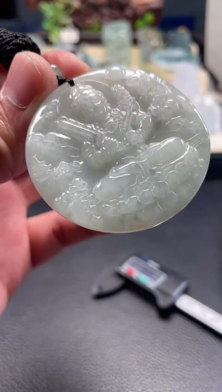 颈饰未镶嵌翡翠12/25/209