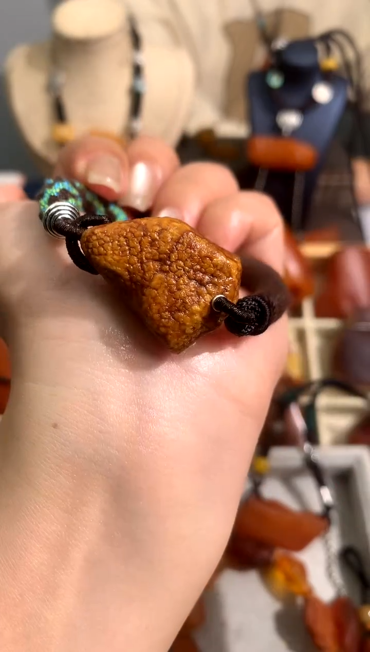 【闪购商品】蜜蜡裸石未镶嵌似玉