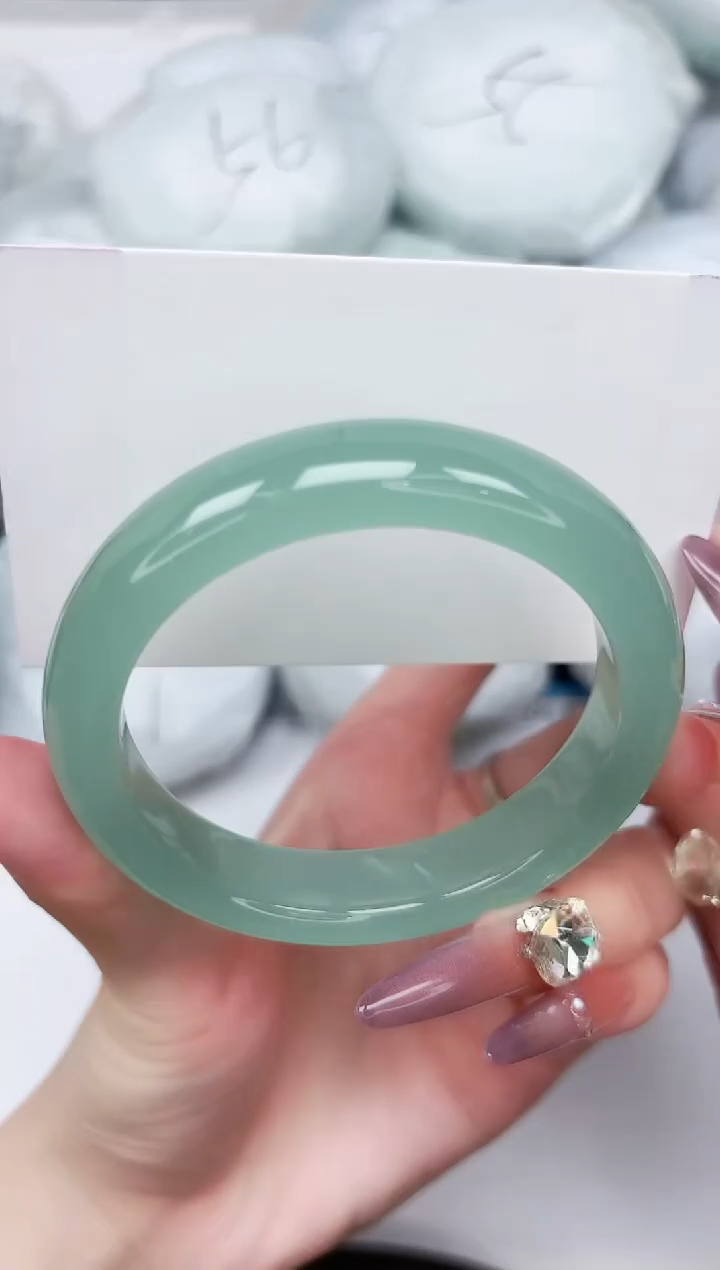 石英质玉手镯未镶嵌47-56