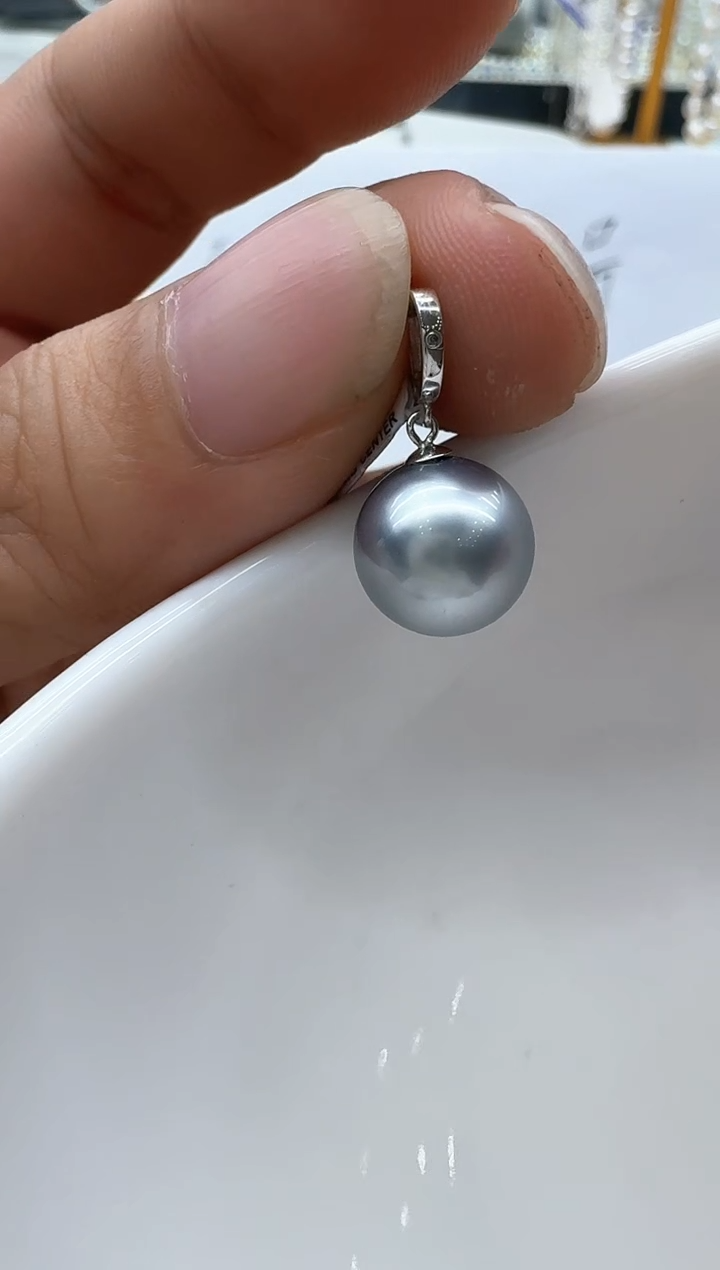 【闪购商品】海水珍珠颈饰18K金镶嵌清货