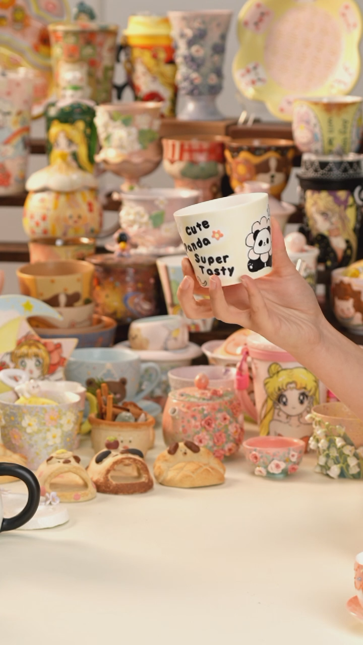 其他景德镇釉下彩手绘设计师款陶瓷