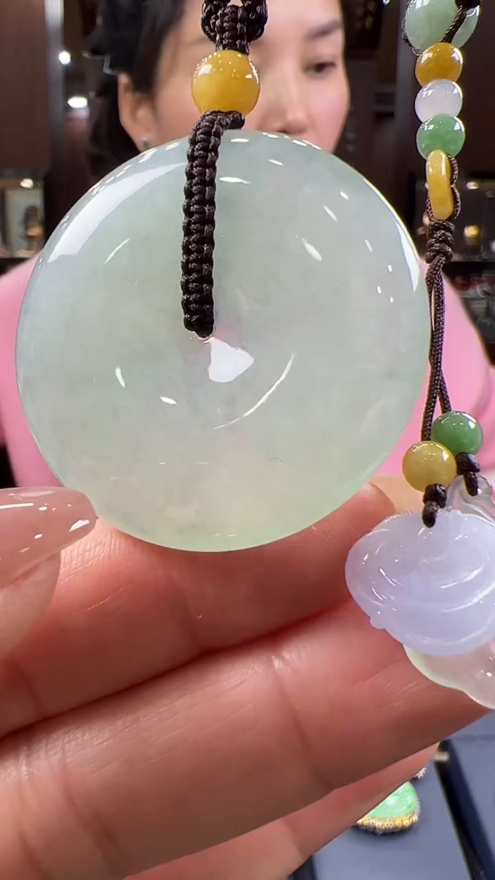 【闪购商品】翡翠挂件未镶嵌平安扣