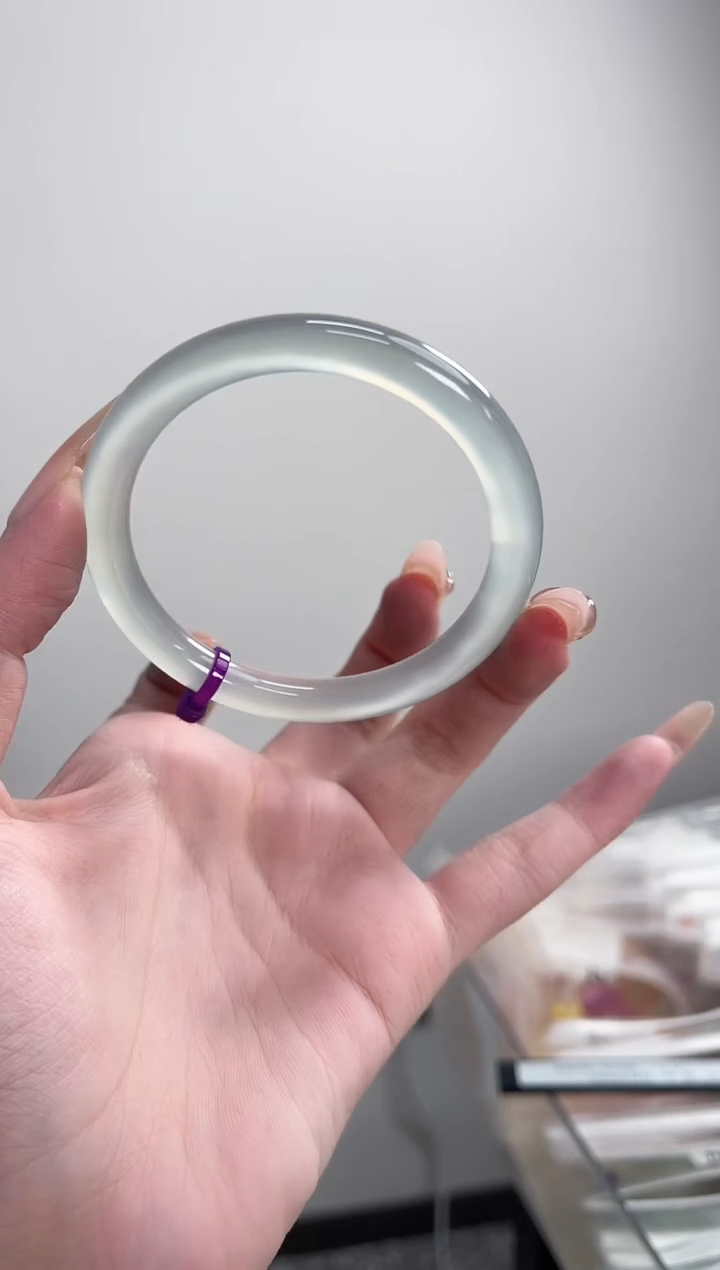 【闪购商品】玛瑙/玉髓手镯未镶嵌55-56圈