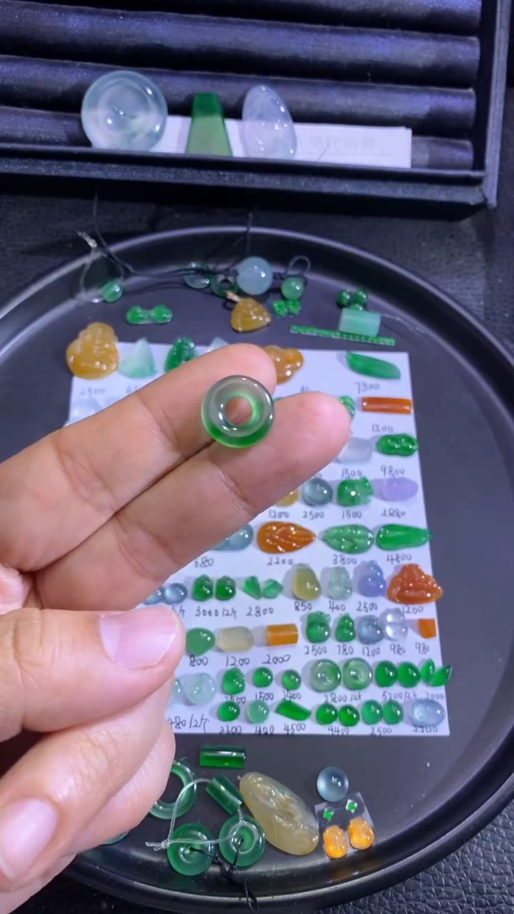 未镶嵌挂件翡翠甜甜圈