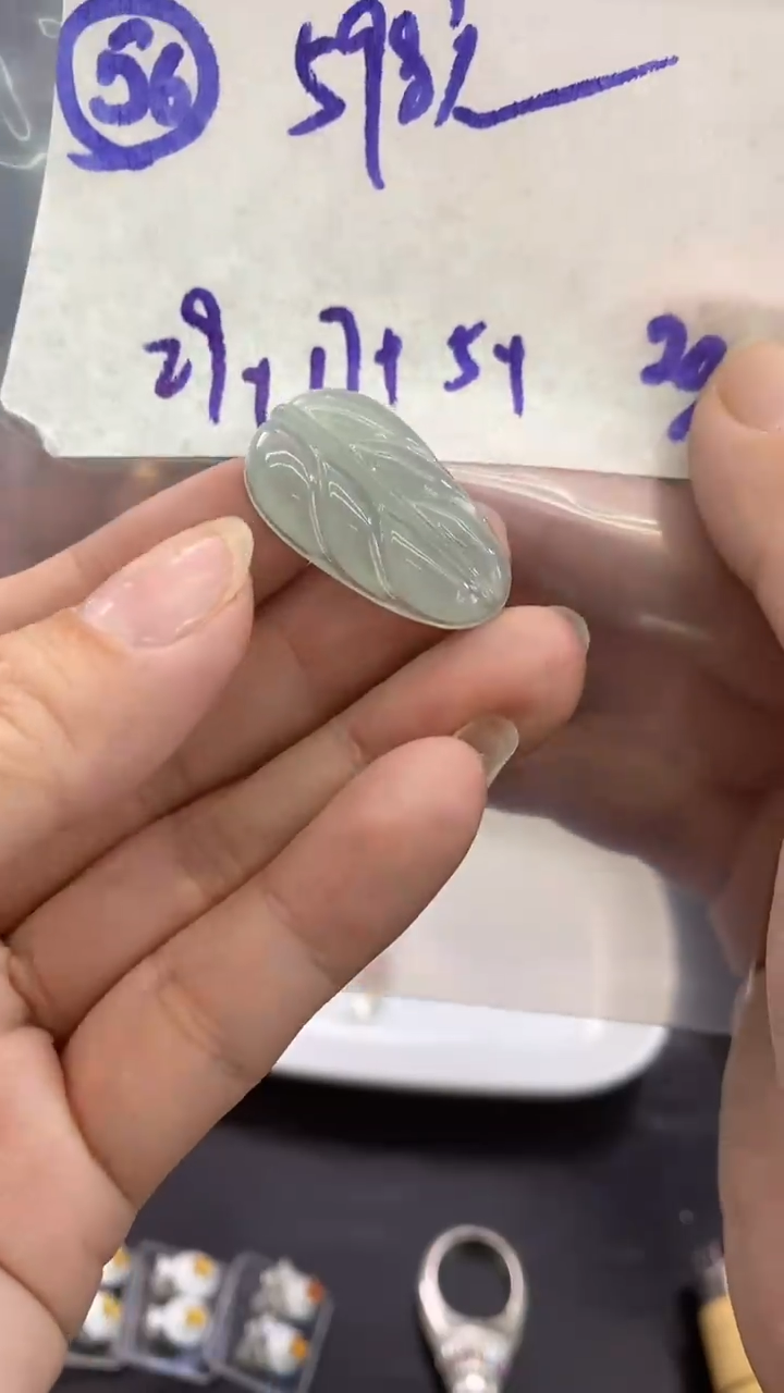 未镶嵌定制翡翠56挂件598元毛货需精抛光