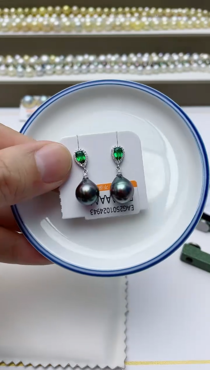 【闪购商品】海水珍珠耳饰银S925镶嵌A63