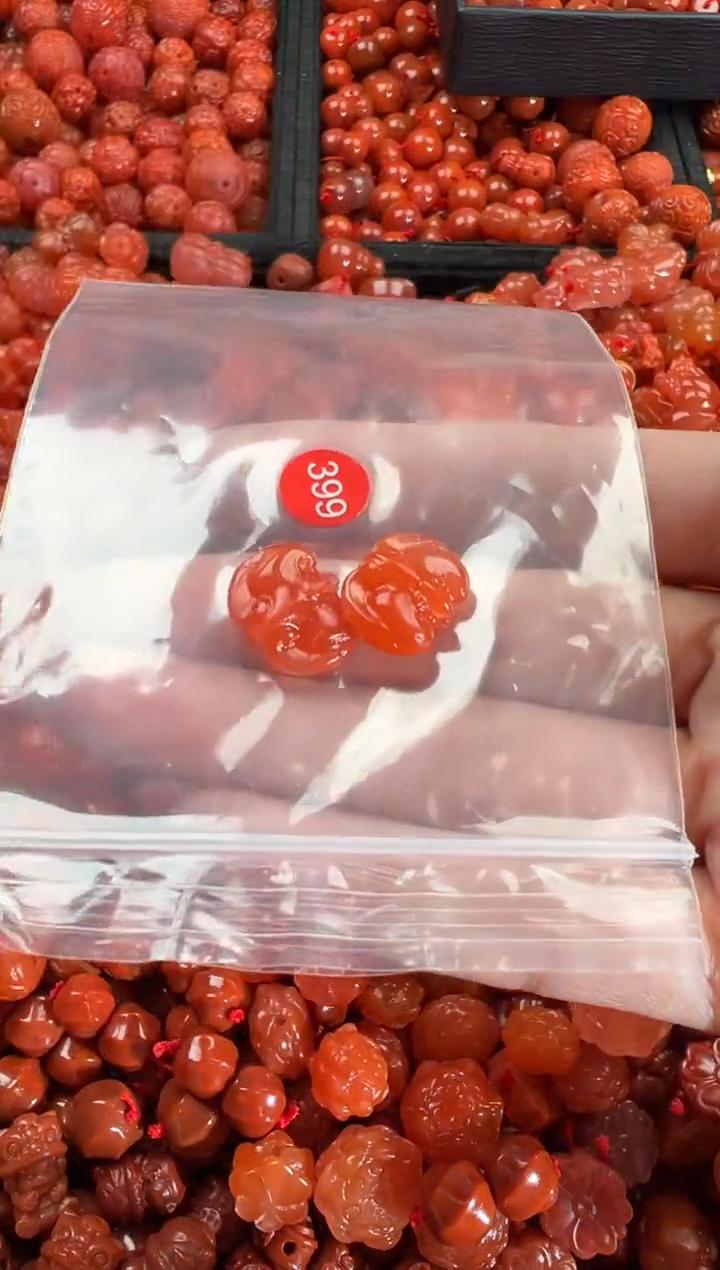 【闪购商品】南红玛瑙颈饰未镶嵌2