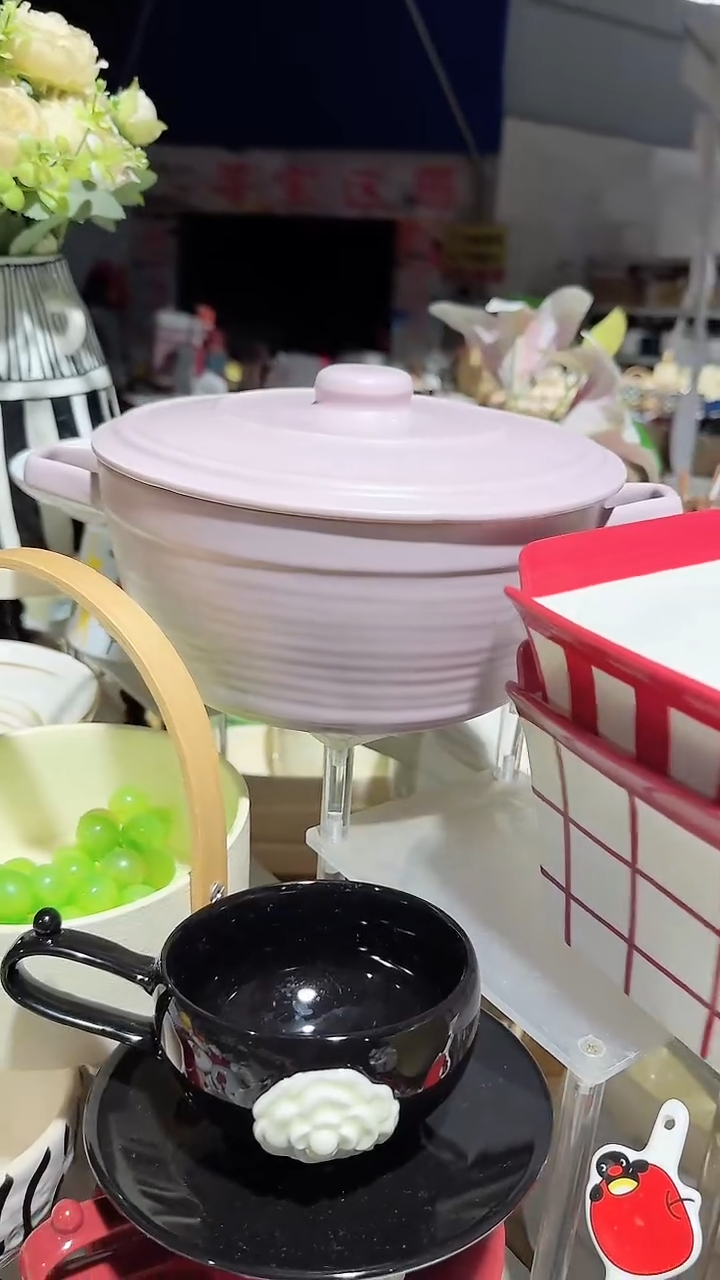 碗紫色带盖双耳碗微瑕 凑满20元包邮