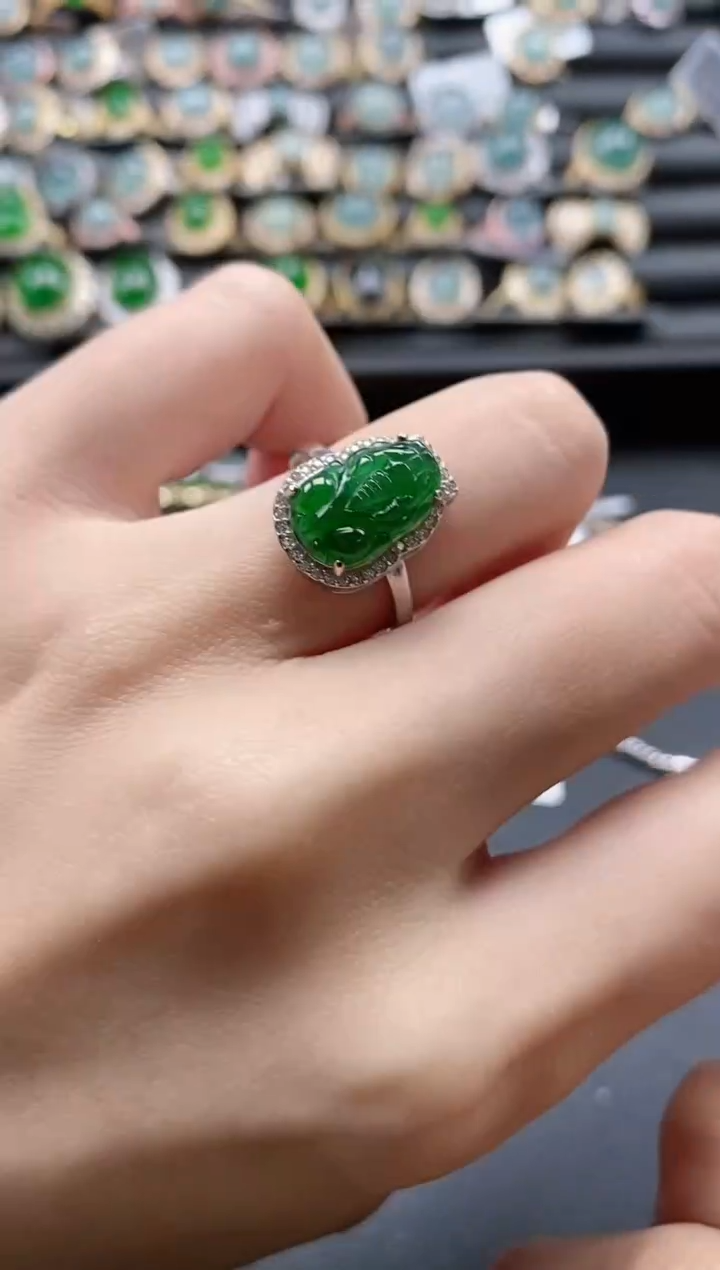 【闪购商品】翡翠戒指银S925镶嵌51511