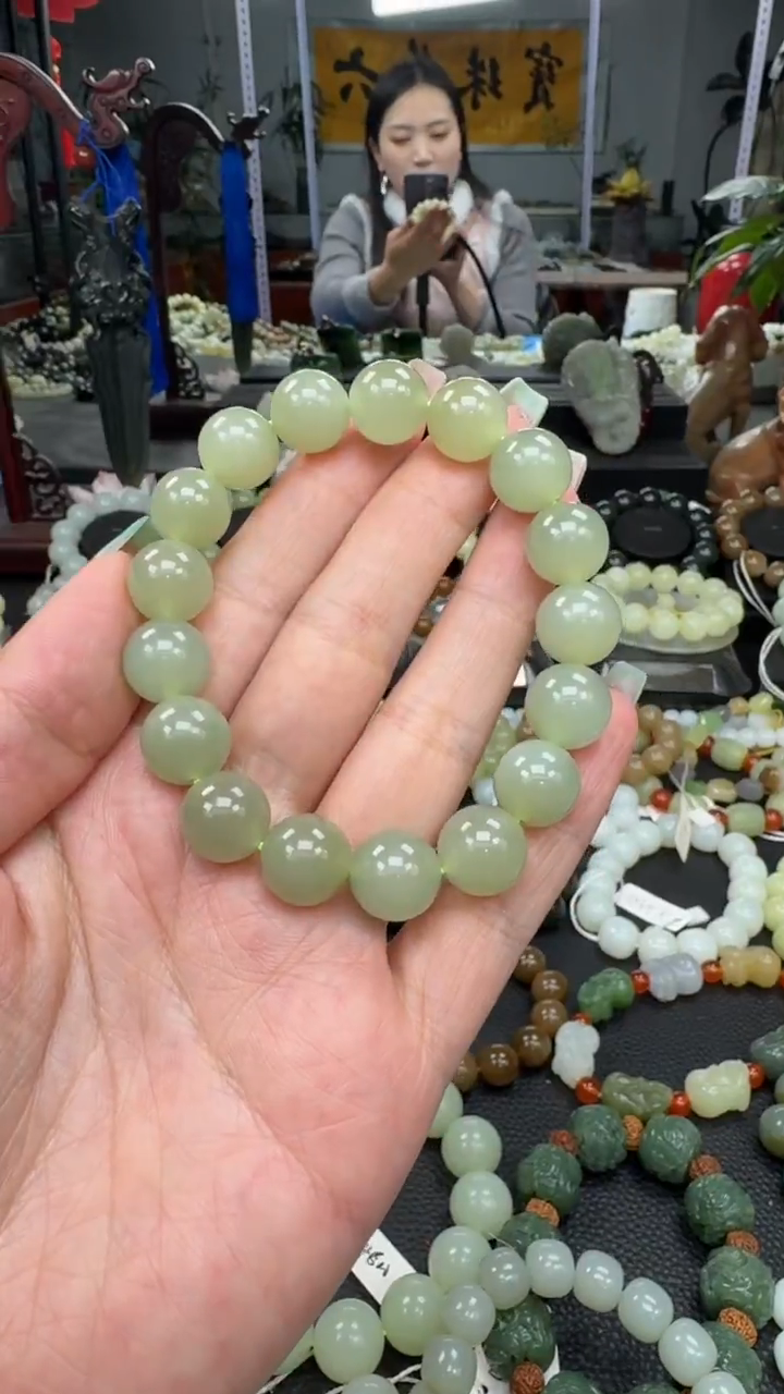 未镶嵌手串和田玉冰晴水卡12