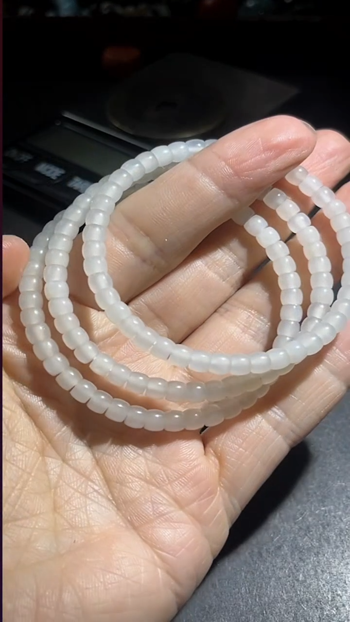 未镶嵌手串和田玉pz1206-5约5mm多样性发货发其一