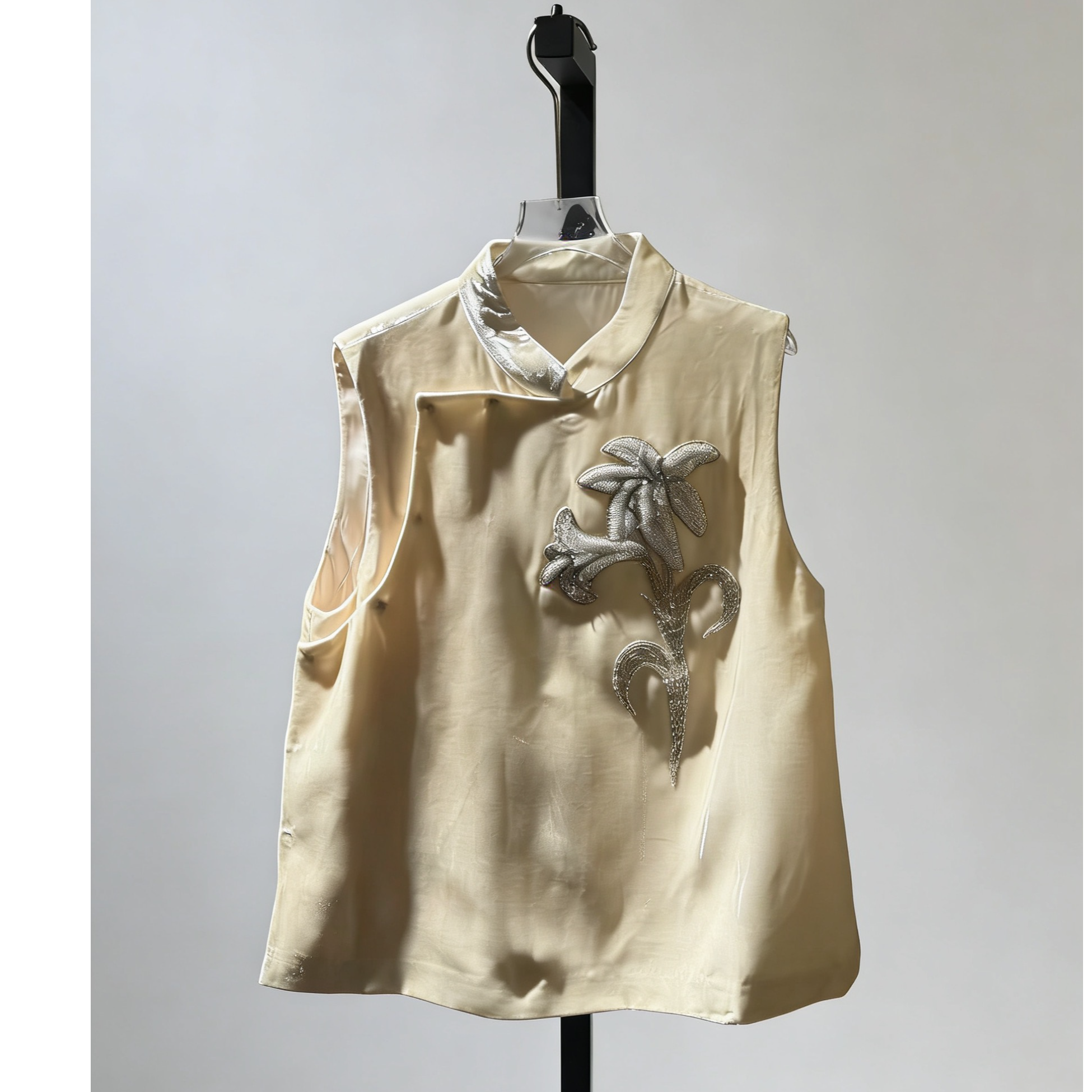 RY | 新中式立领钉珠刺绣马夹中国风印花