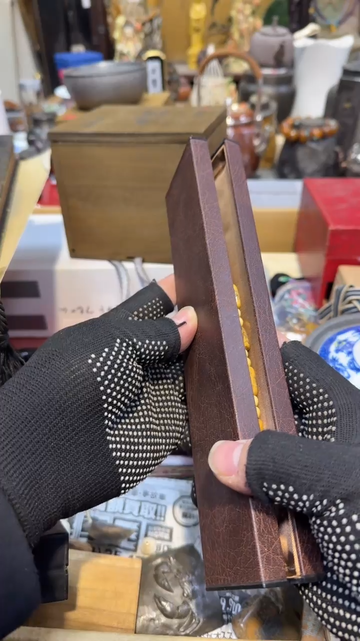 塑料中古艺术工艺美术品