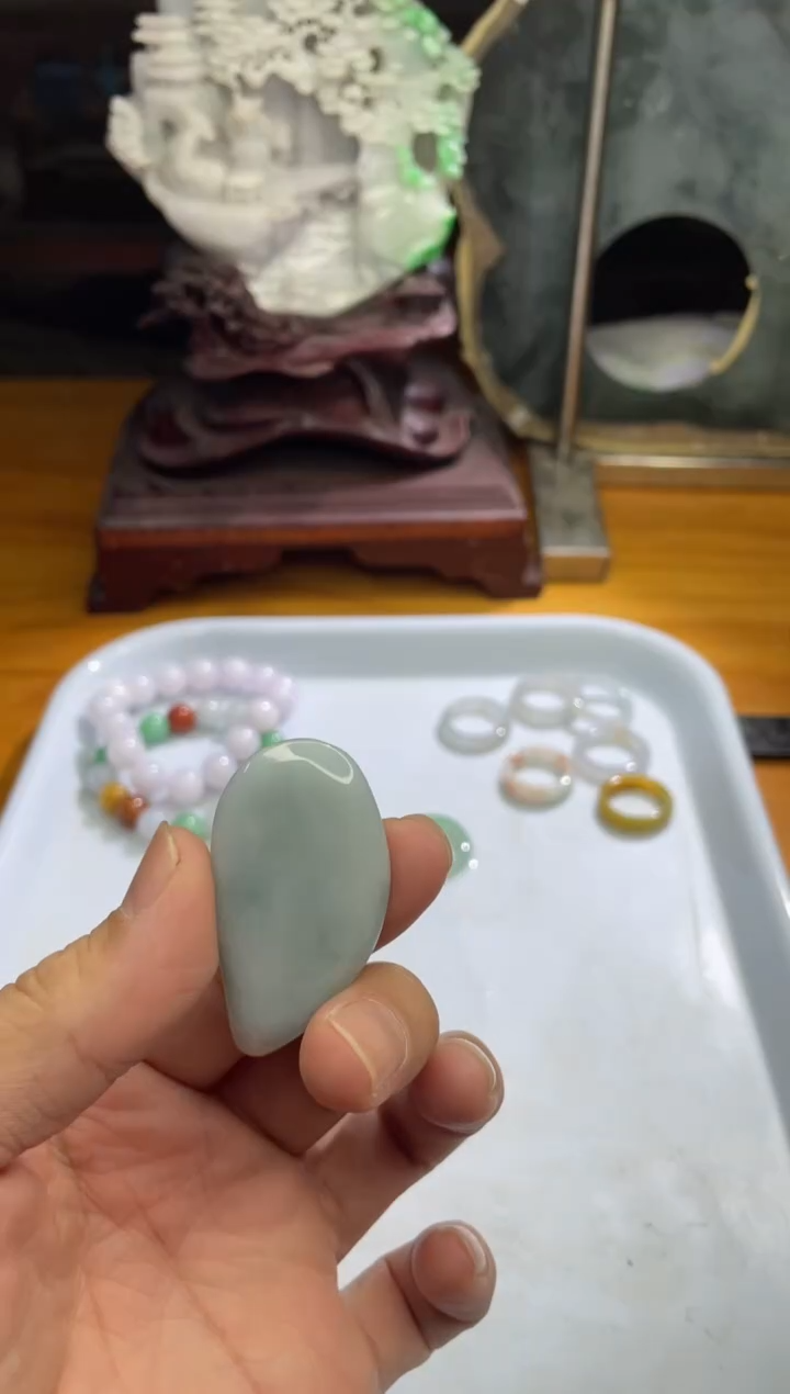 未镶嵌挂件翡翠 天然缅甸翡翠A货