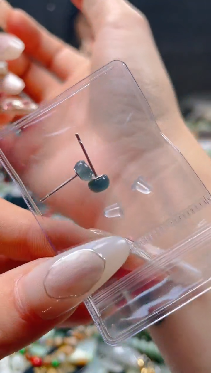 【闪购商品】翡翠颈饰未镶嵌/T/翡翠A货一图一物