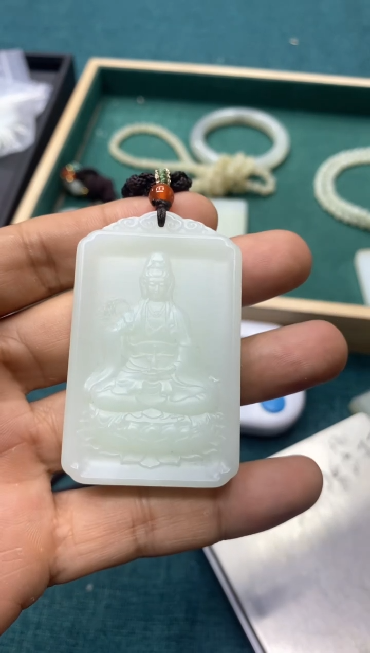 【闪购商品】和田玉吊坠未镶嵌吊坠