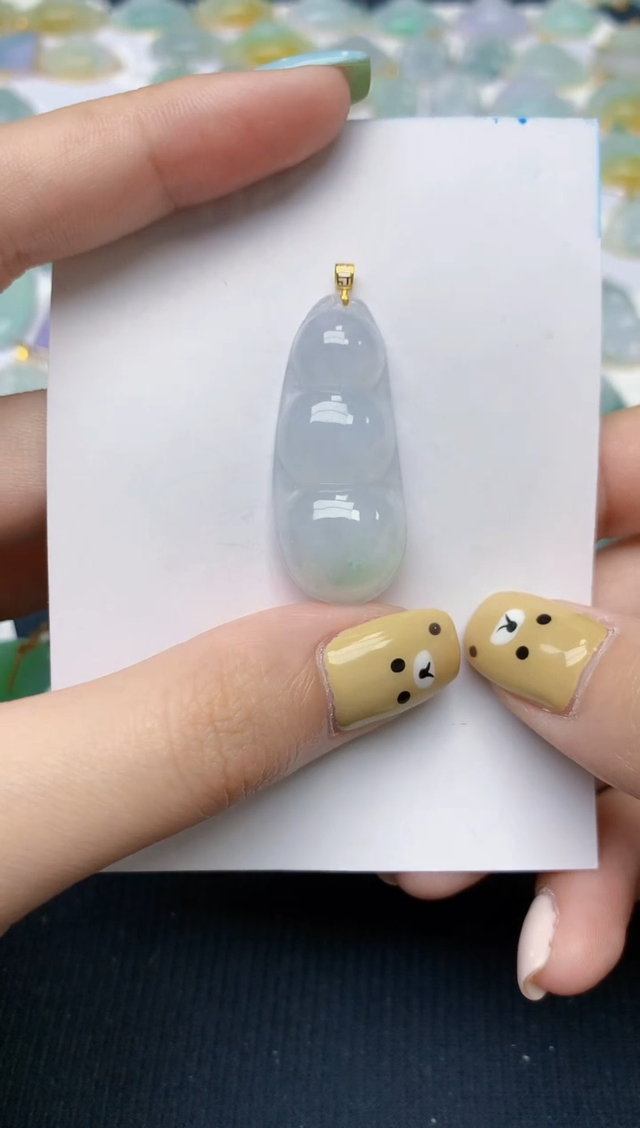 翡翠18K金镶嵌颈饰天然翡翠A货