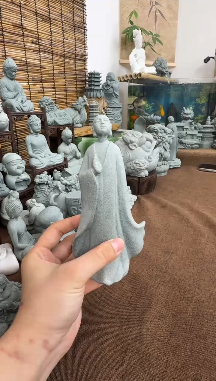 石材青砂石行礼僧人