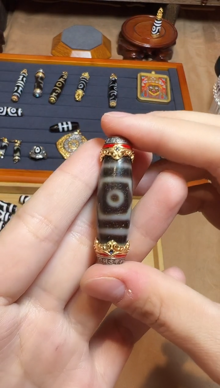 【闪购商品】玛瑙/玉髓吊坠银S925镶嵌宝盖三Y吊坠 