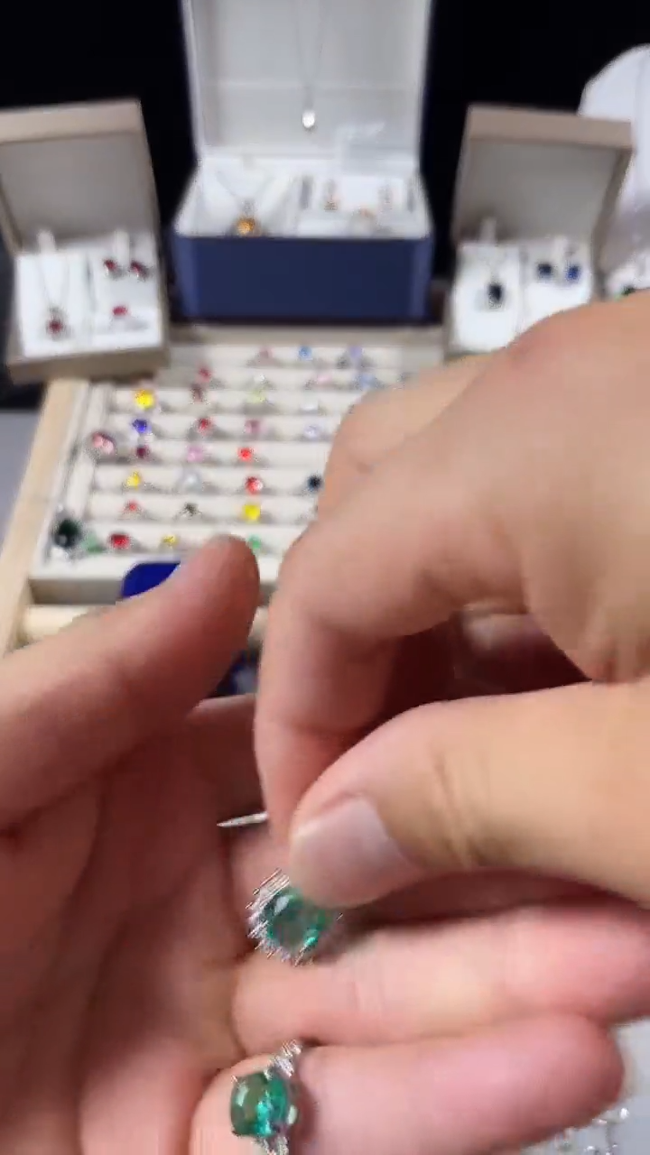 锆石纯铜2346878787