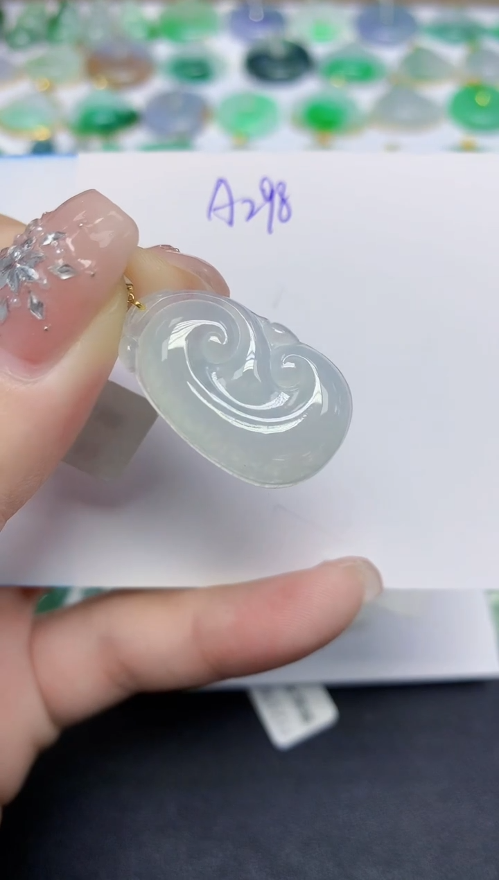 颈饰18K金镶嵌翡翠天然缅甸翡翠A货翡翠百元以上9元证书费自理