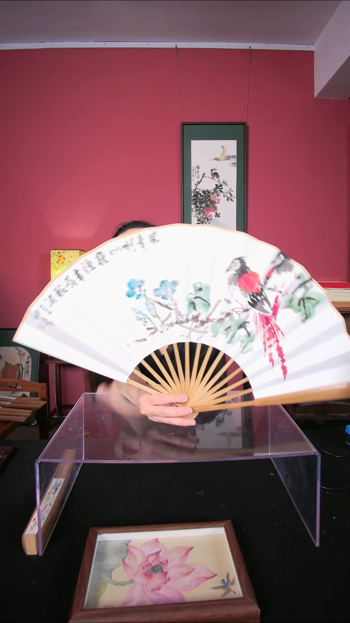 国画田青折扇作品
