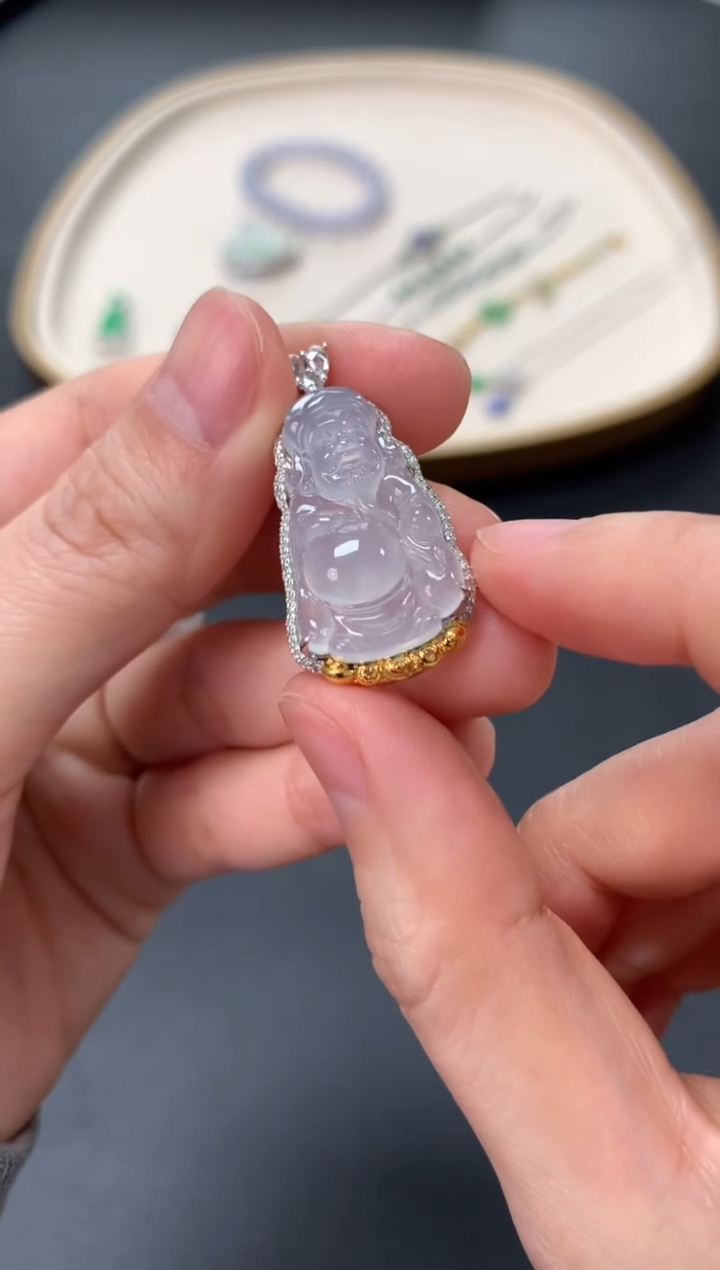 【闪购商品】翡翠吊坠(不含链)18K金镶嵌7700