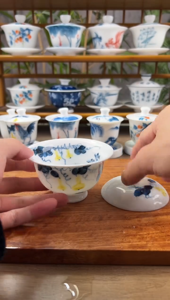 【闪购商品】微瑕公鸡二才元宝內绘盖碗