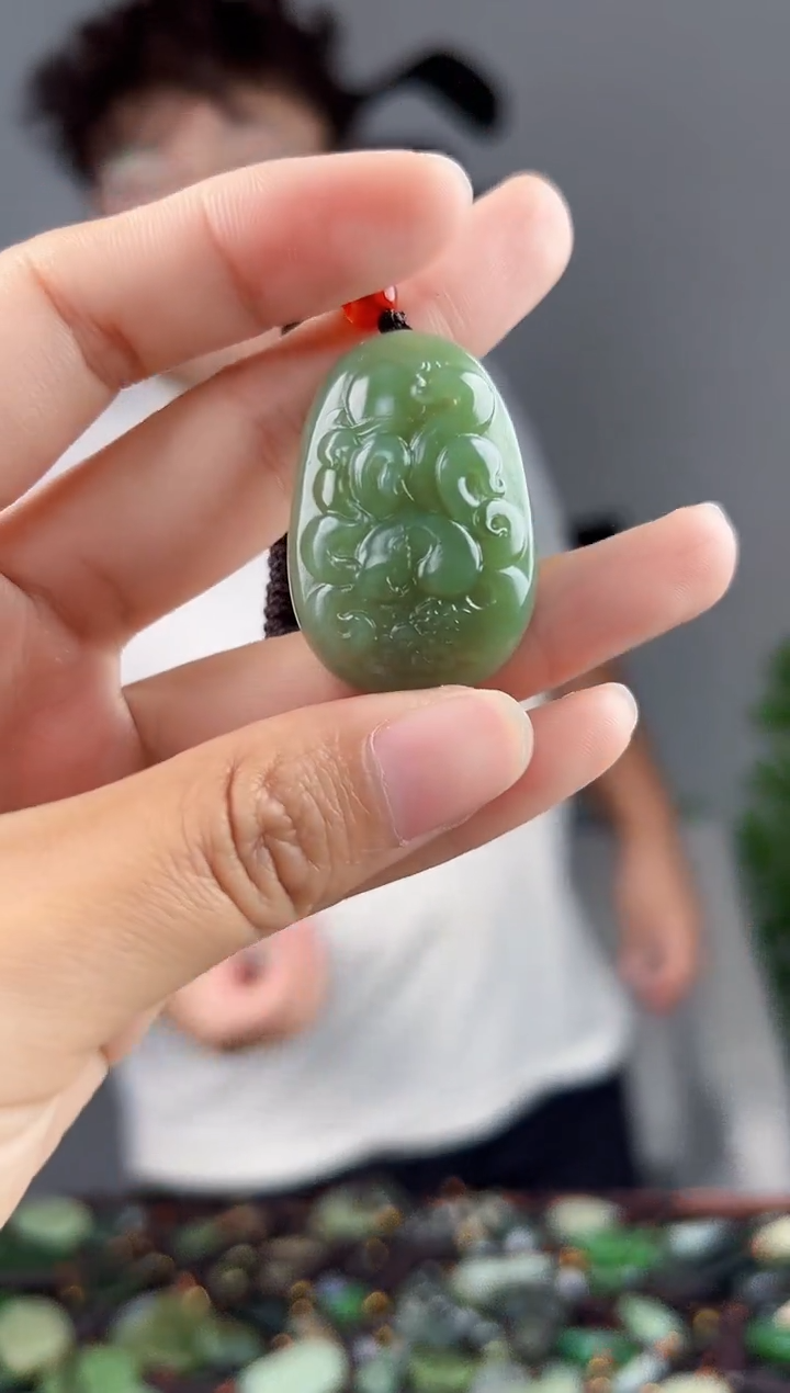 颈饰未镶嵌和田玉拍一发一，多样性发货