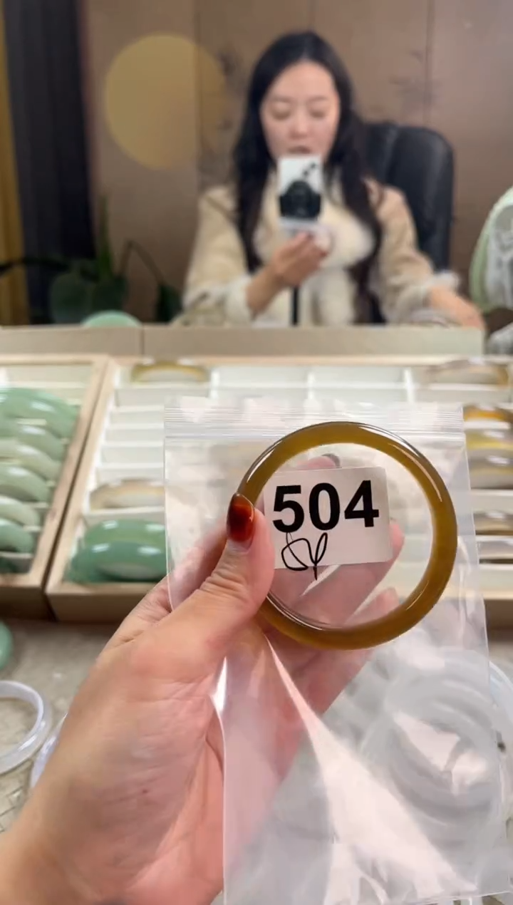 手镯玛瑙/玉髓未镶嵌504