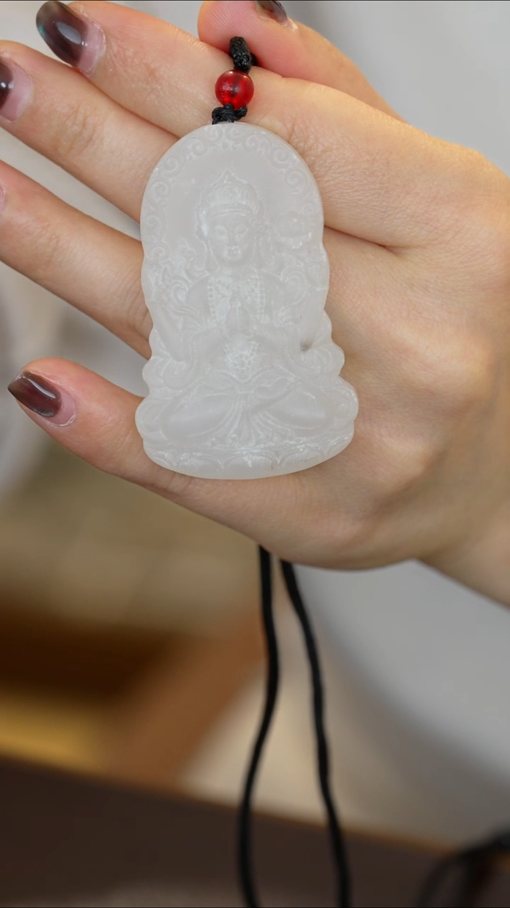 颈饰未镶嵌和田玉【1】