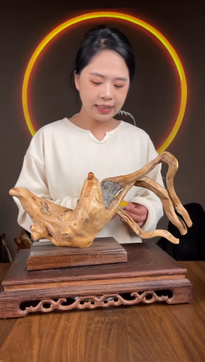 【闪购商品】柏木（崖柏）手工摆件,先抢先得!