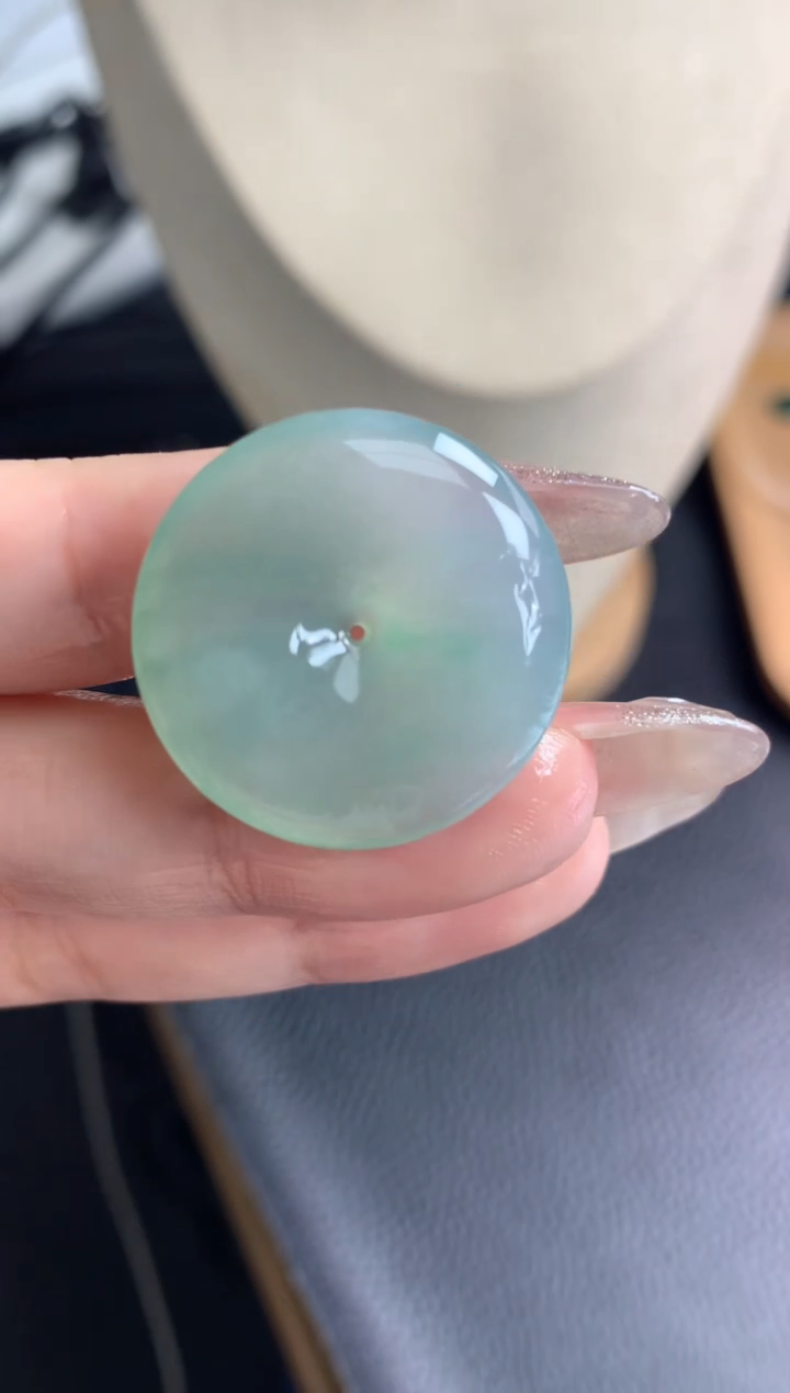 定制翡翠未镶嵌扣子