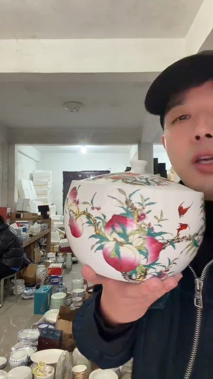 高温陶瓷寿桃猪油罐子寿桃猪油罐子