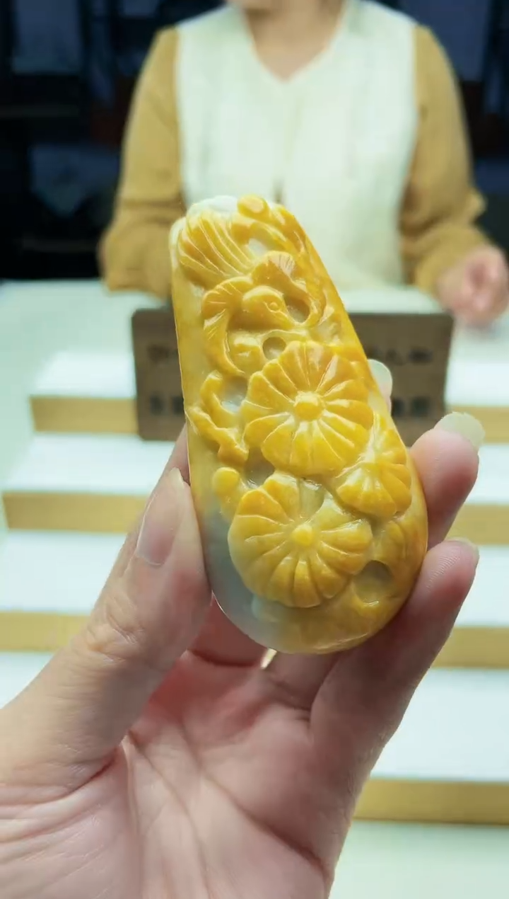 定制翡翠未镶嵌毛货08120350