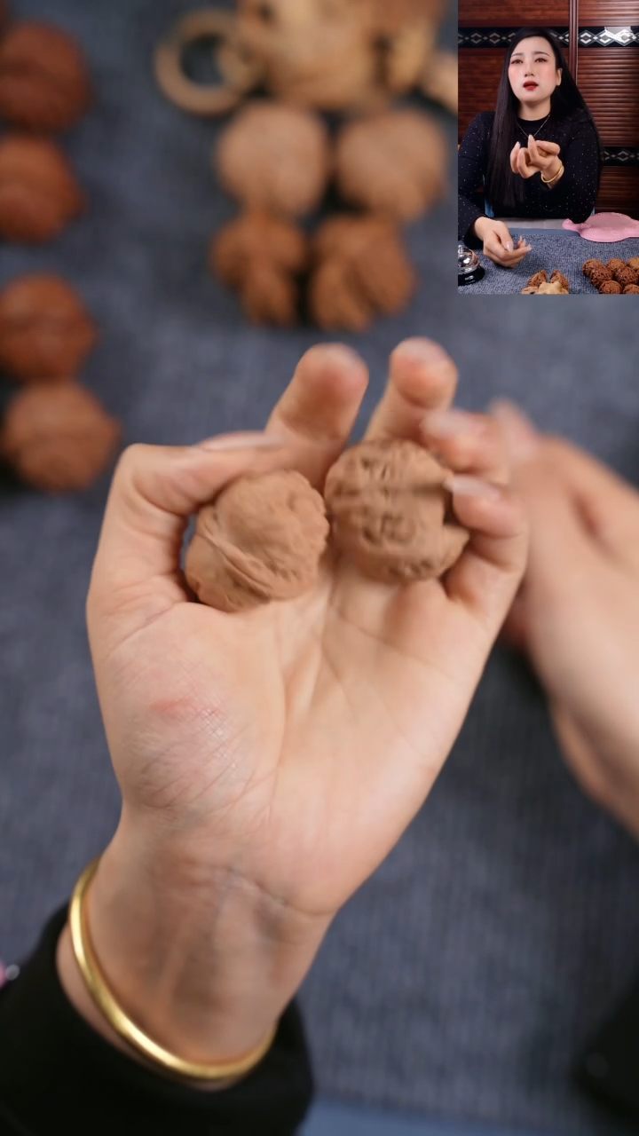 【闪购商品】文玩核桃吊坠文玩核桃精品元宝