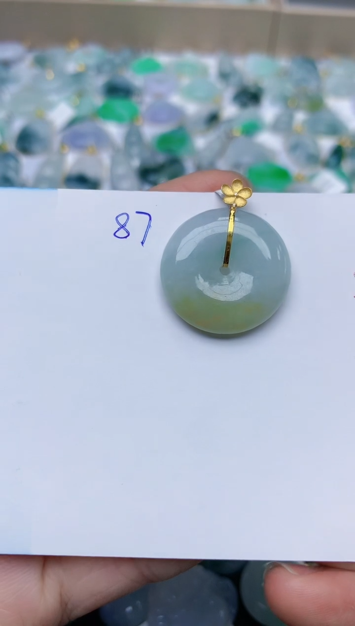 【闪购商品】翡翠颈饰18K金镶嵌天然翡翠A货    87