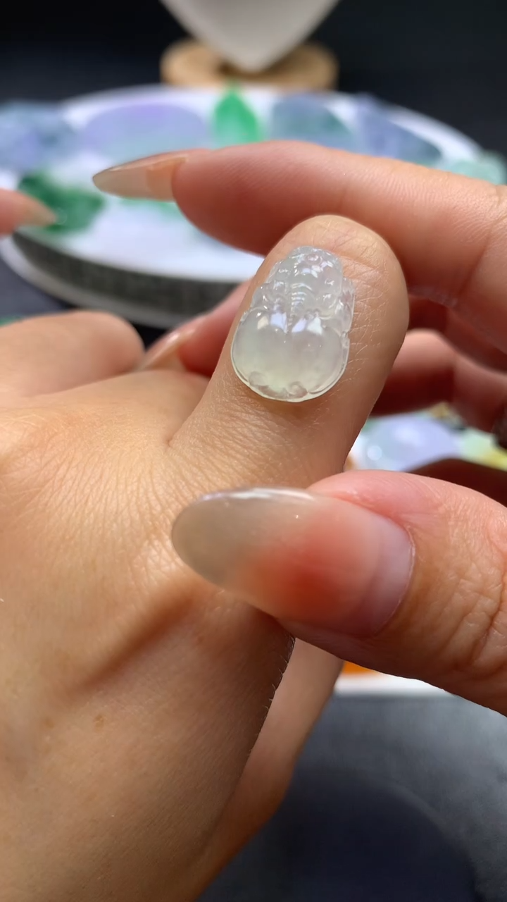 【闪购商品】定制翡翠未镶嵌翡翠