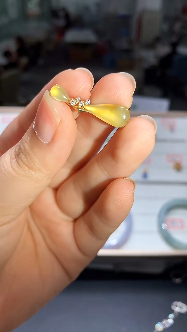 【闪购商品】翡翠18K金镶嵌颈饰翡翠吊坠|不退不换